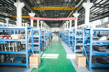 As ferramentas de perfuração direcionais horizontais de HDD transferem o tipo do giro da caixa 15T 25T 40T 60T