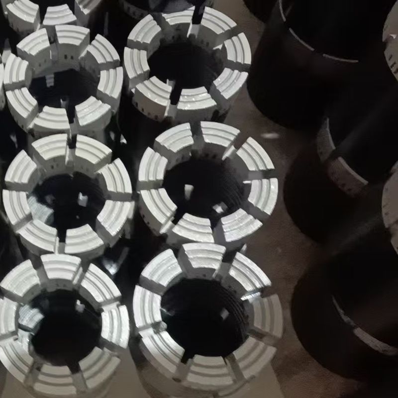 Optimizado DCDMA Standrad Diamond Core Bits para penetração rápida e amostragem confiável do núcleo